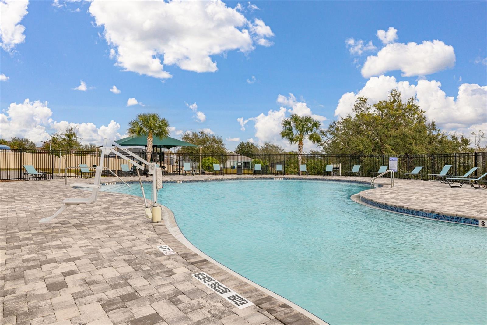 896 CAMBRIDGE DR, WINTER HAVEN, FL, 33881