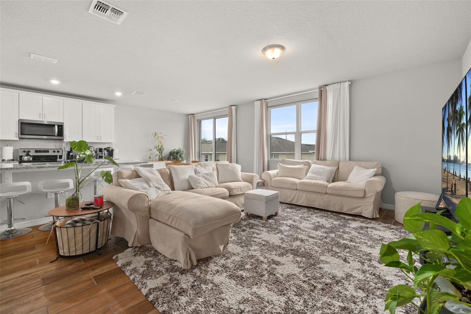 896 CAMBRIDGE DR, WINTER HAVEN, FL, 33881