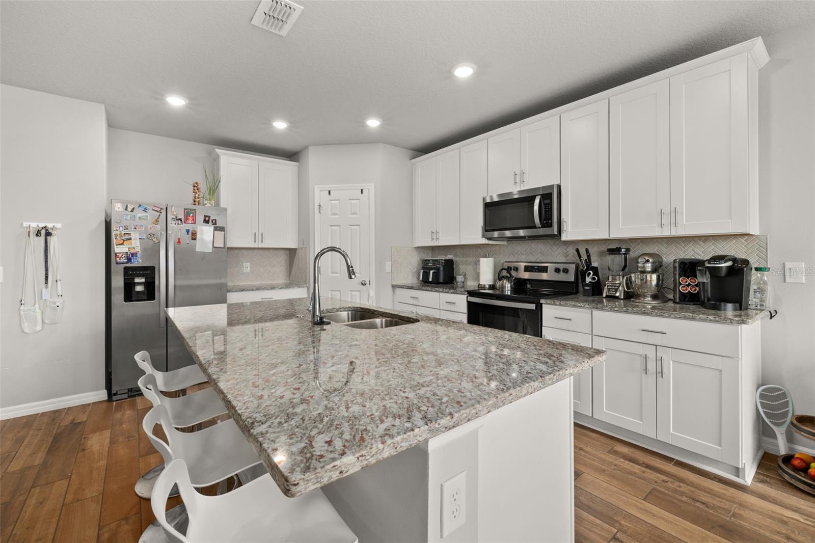 896 CAMBRIDGE DR, WINTER HAVEN, FL, 33881