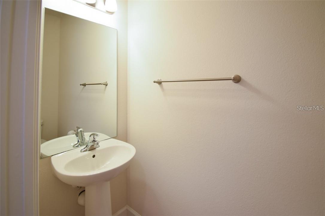 8491 NANDINA DR, SARASOTA, FL, 34240