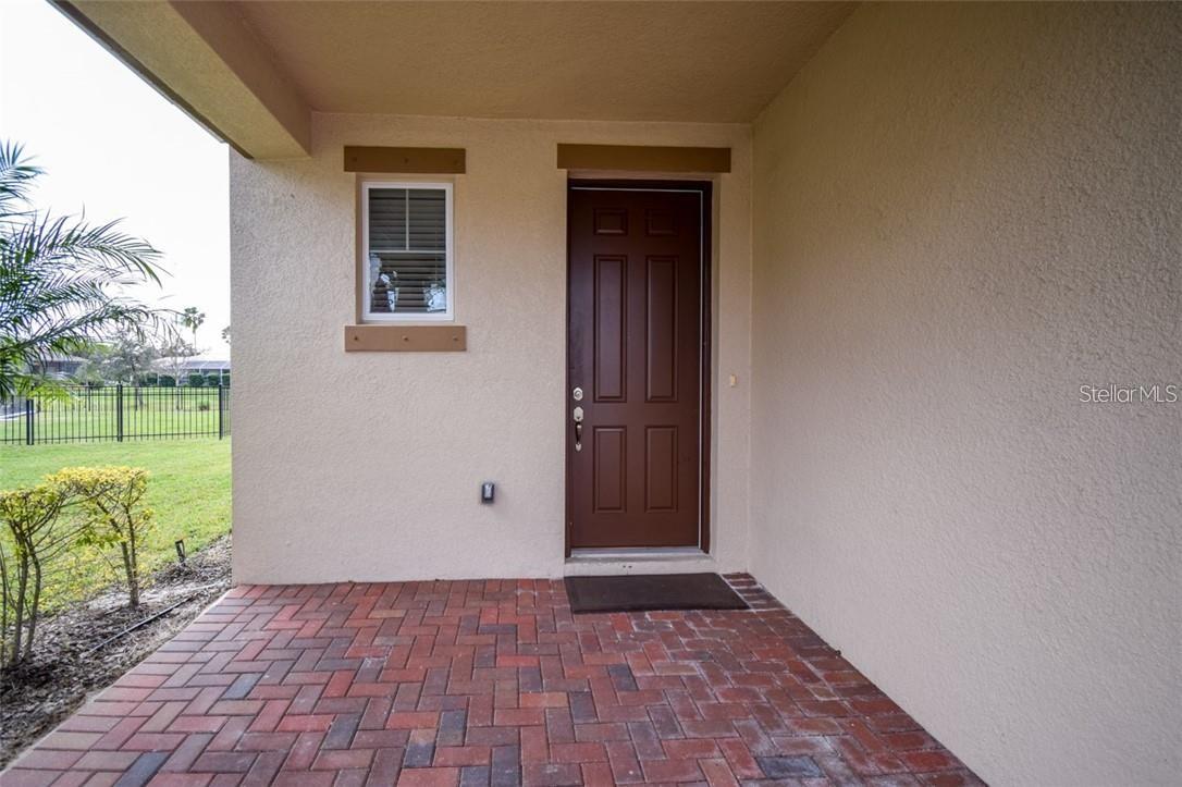8491 NANDINA DR, SARASOTA, FL, 34240
