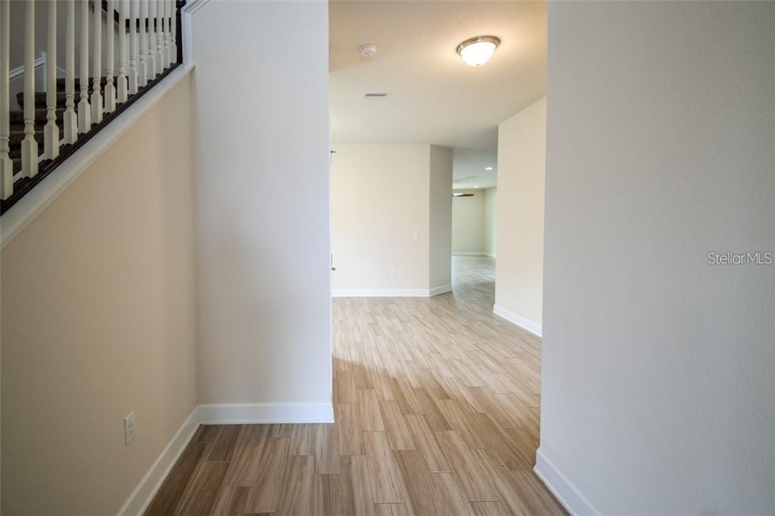 8491 NANDINA DR, SARASOTA, FL, 34240