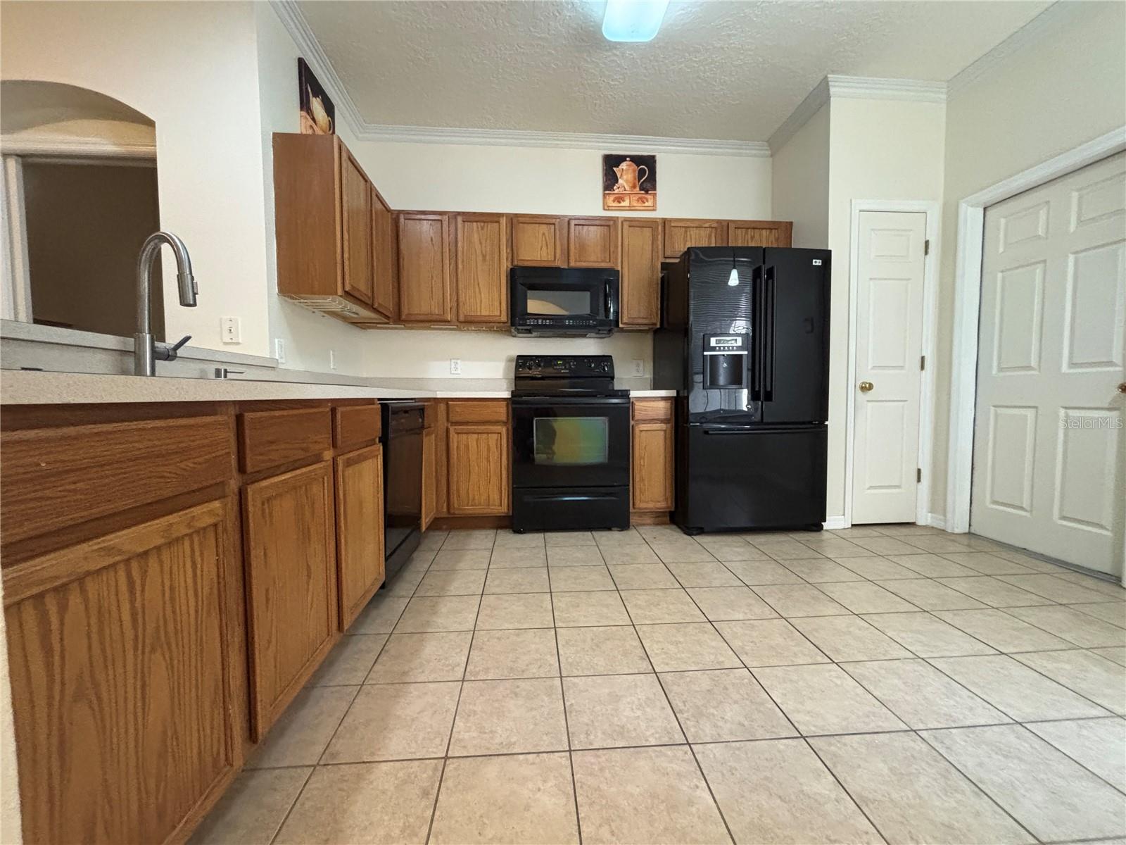 9816 BLUE PALM WAY, TAMPA, FL, 33610