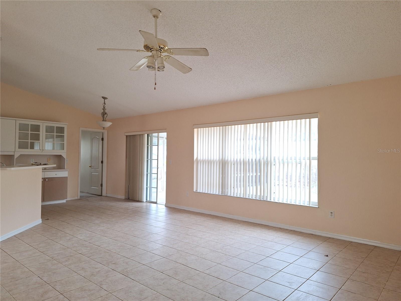 3020 KUMQUAT DR, EDGEWATER, FL, 32141