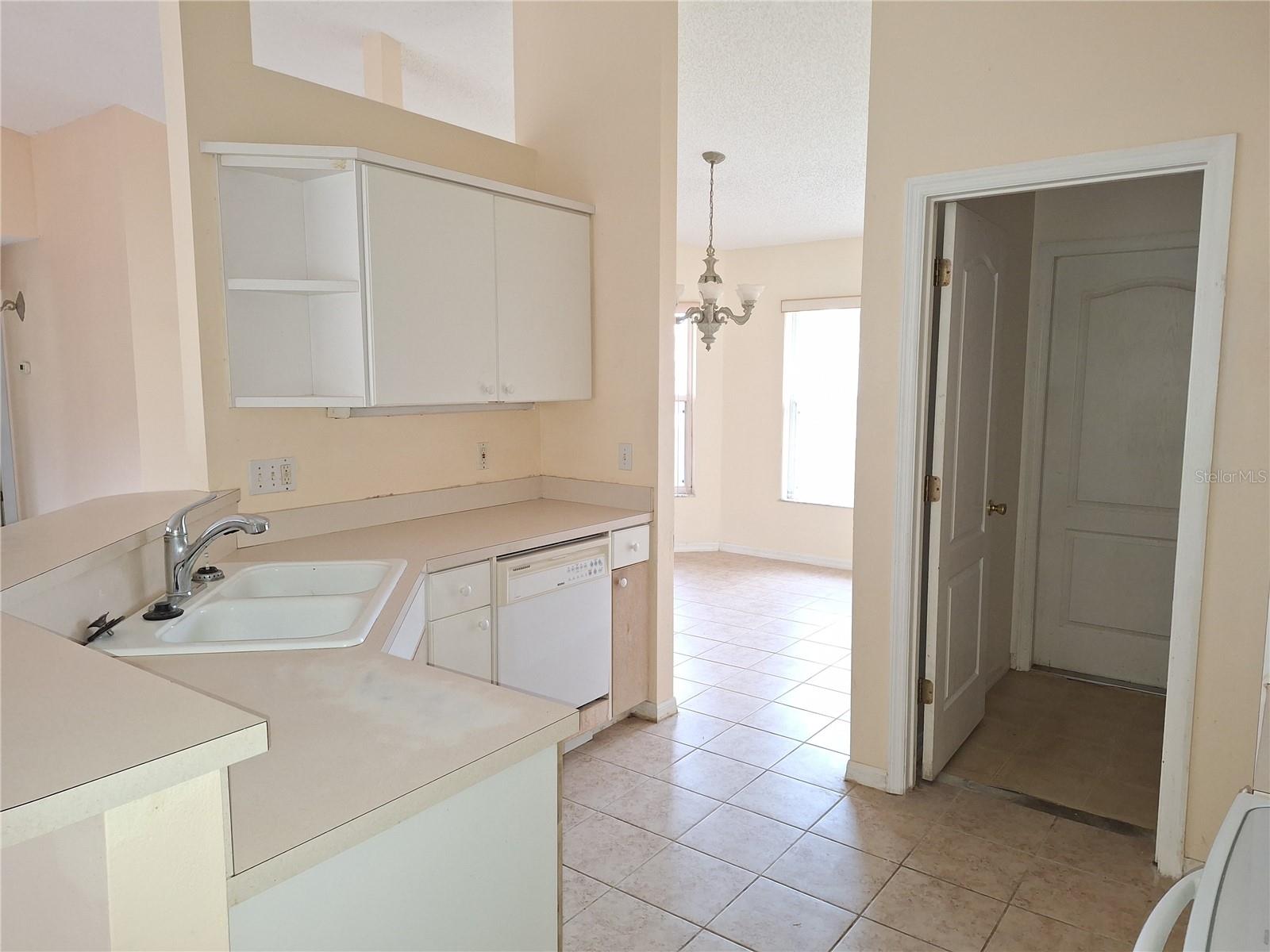 3020 KUMQUAT DR, EDGEWATER, FL, 32141