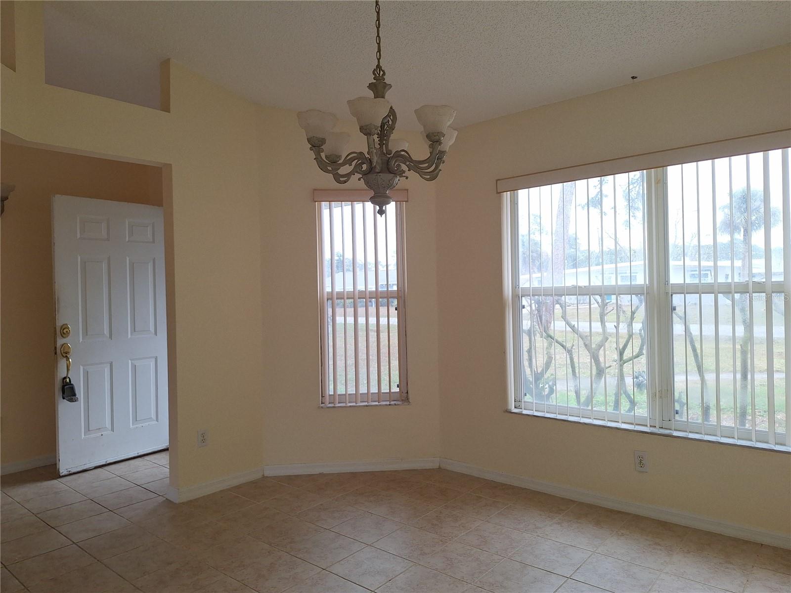 3020 KUMQUAT DR, EDGEWATER, FL, 32141