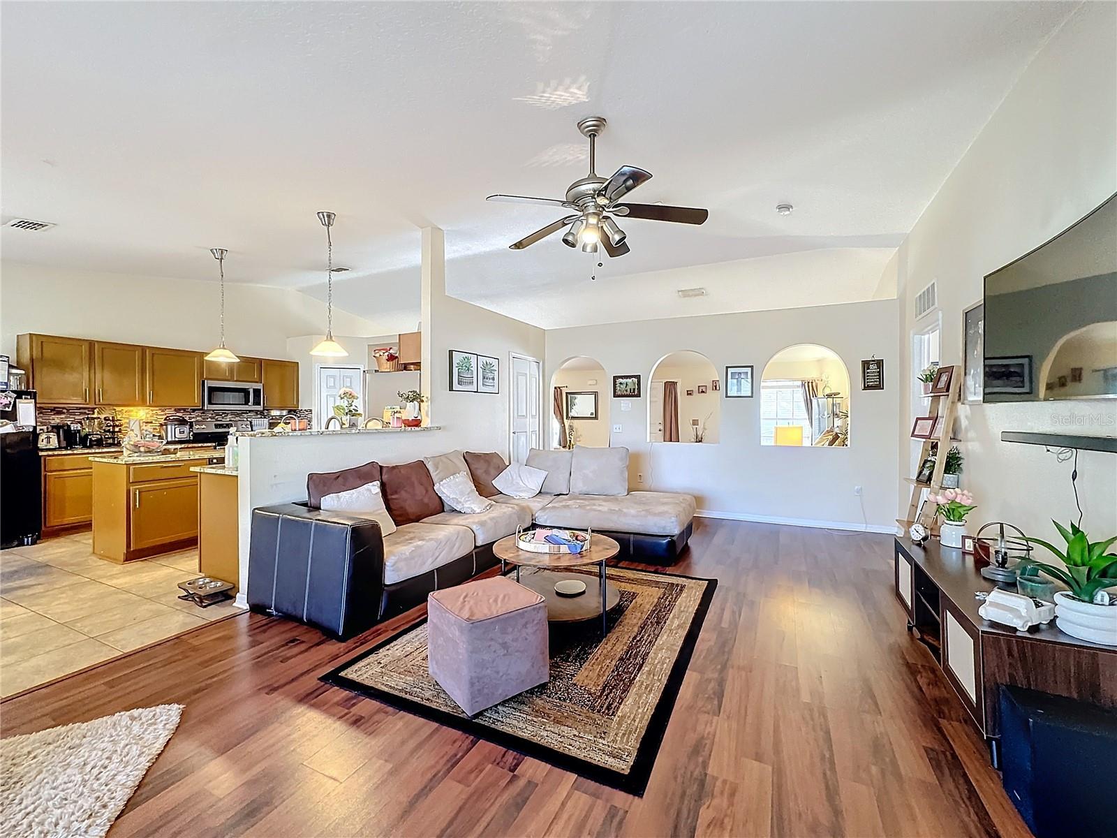 3085 MANDOLIN DR, KISSIMMEE, FL, 34744