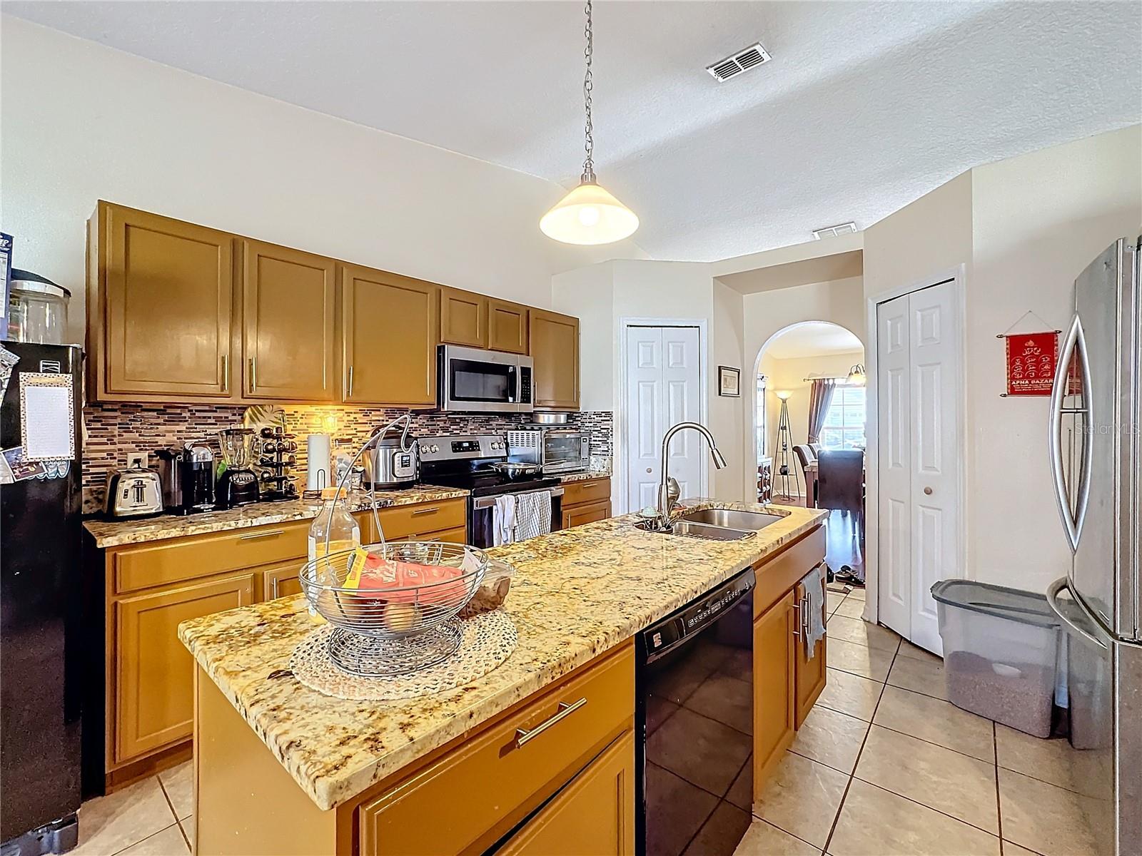 3085 MANDOLIN DR, KISSIMMEE, FL, 34744