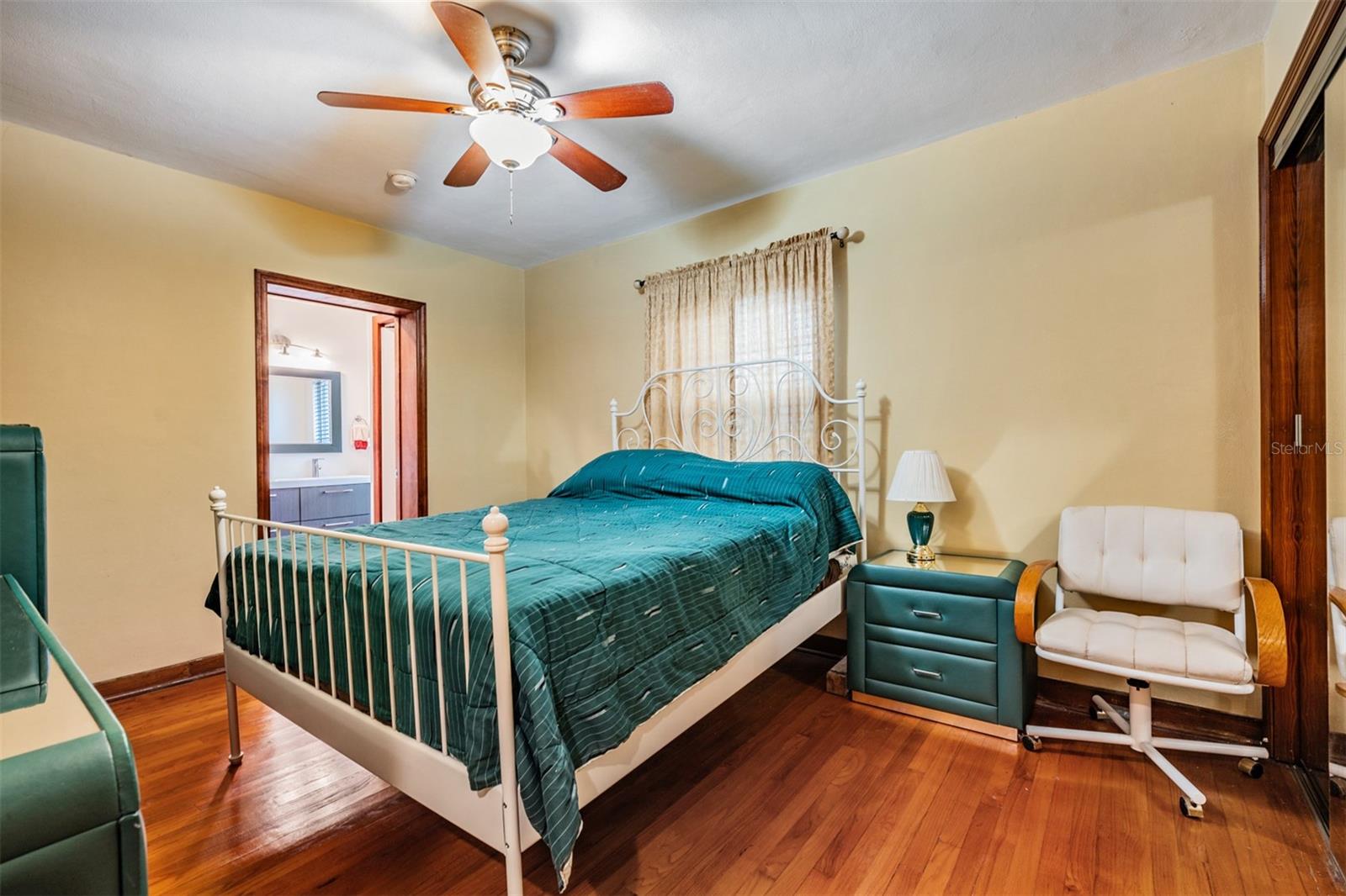 5927 3RD AVE N, ST PETERSBURG, FL, 33710