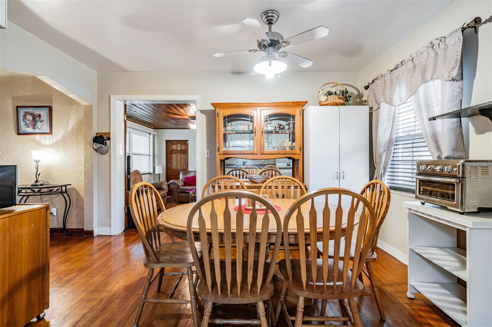 5927 3RD AVE N, ST PETERSBURG, FL, 33710