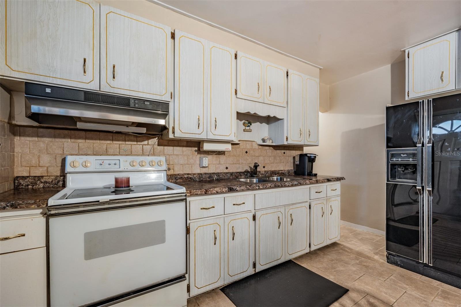 5927 3RD AVE N, ST PETERSBURG, FL, 33710