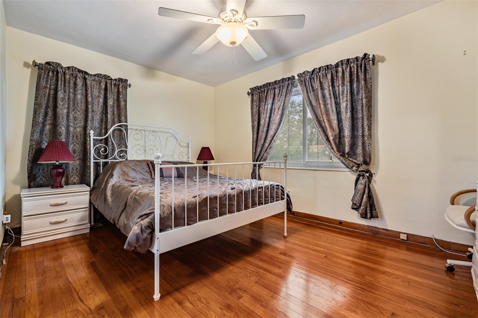 5927 3RD AVE N, ST PETERSBURG, FL, 33710