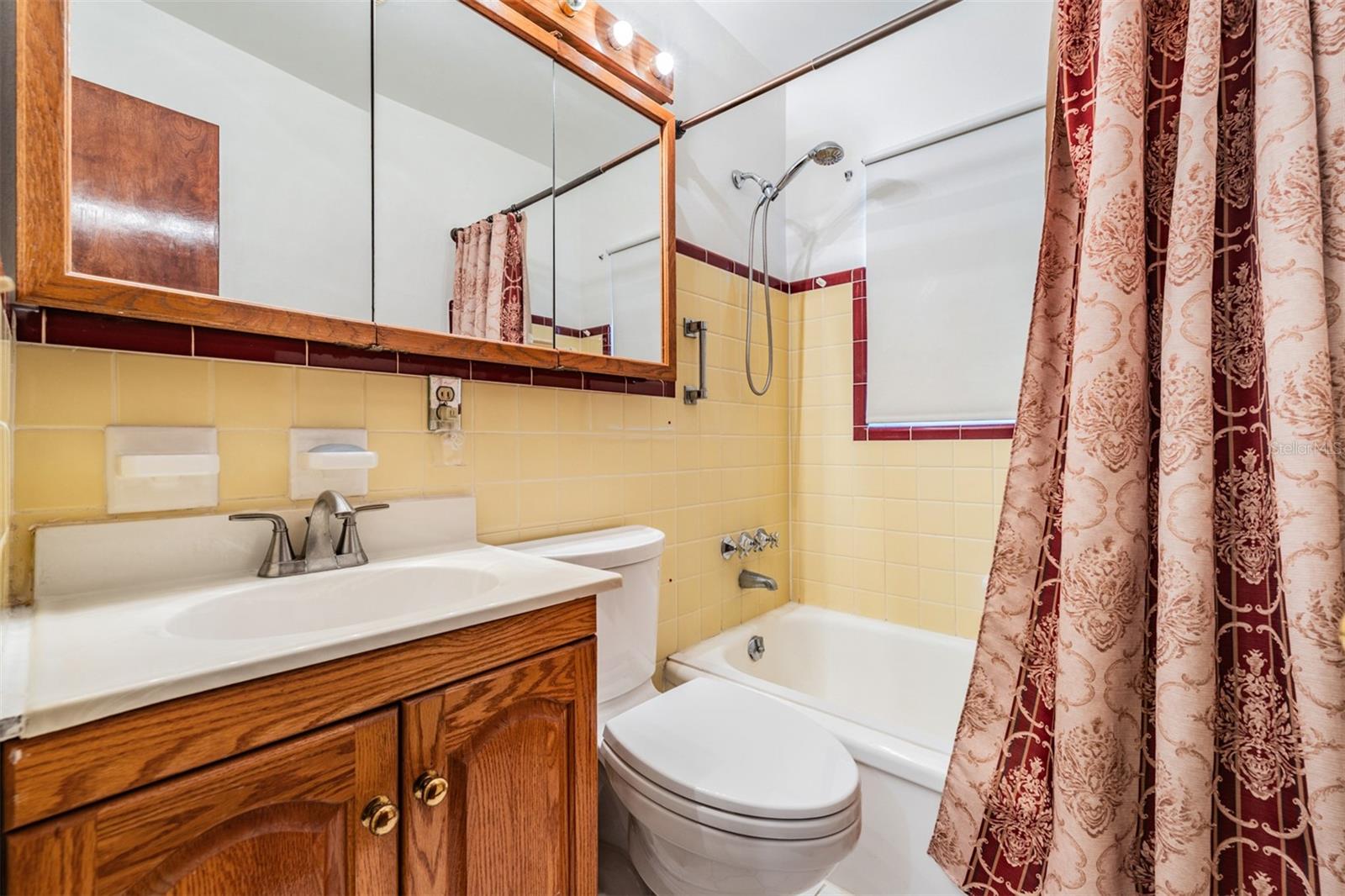 5927 3RD AVE N, ST PETERSBURG, FL, 33710