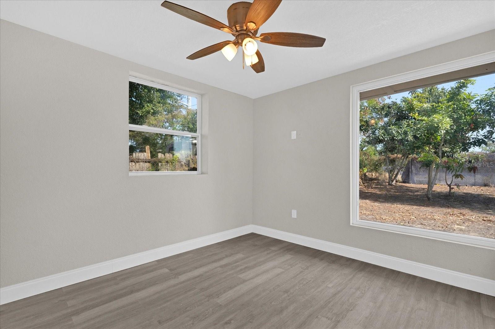 923 FERNDELL RD, ORLANDO, FL, 32808