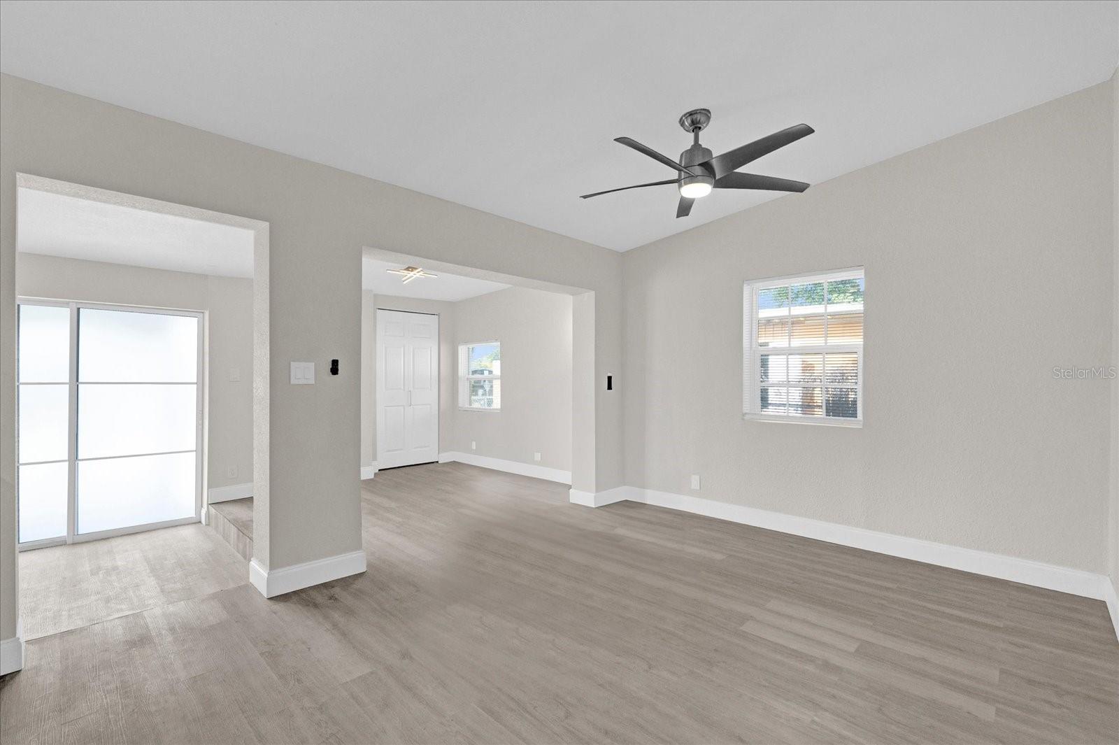 923 FERNDELL RD, ORLANDO, FL, 32808