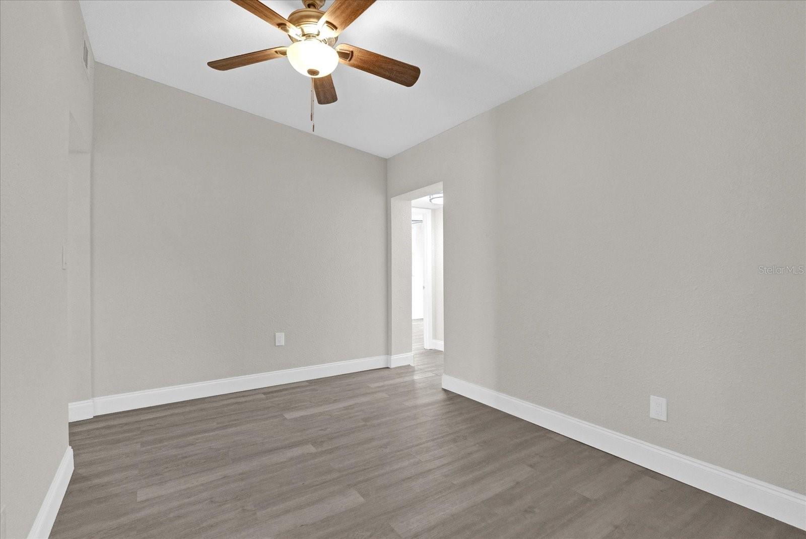 923 FERNDELL RD, ORLANDO, FL, 32808