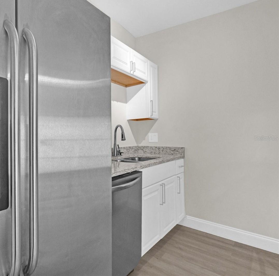 923 FERNDELL RD, ORLANDO, FL, 32808