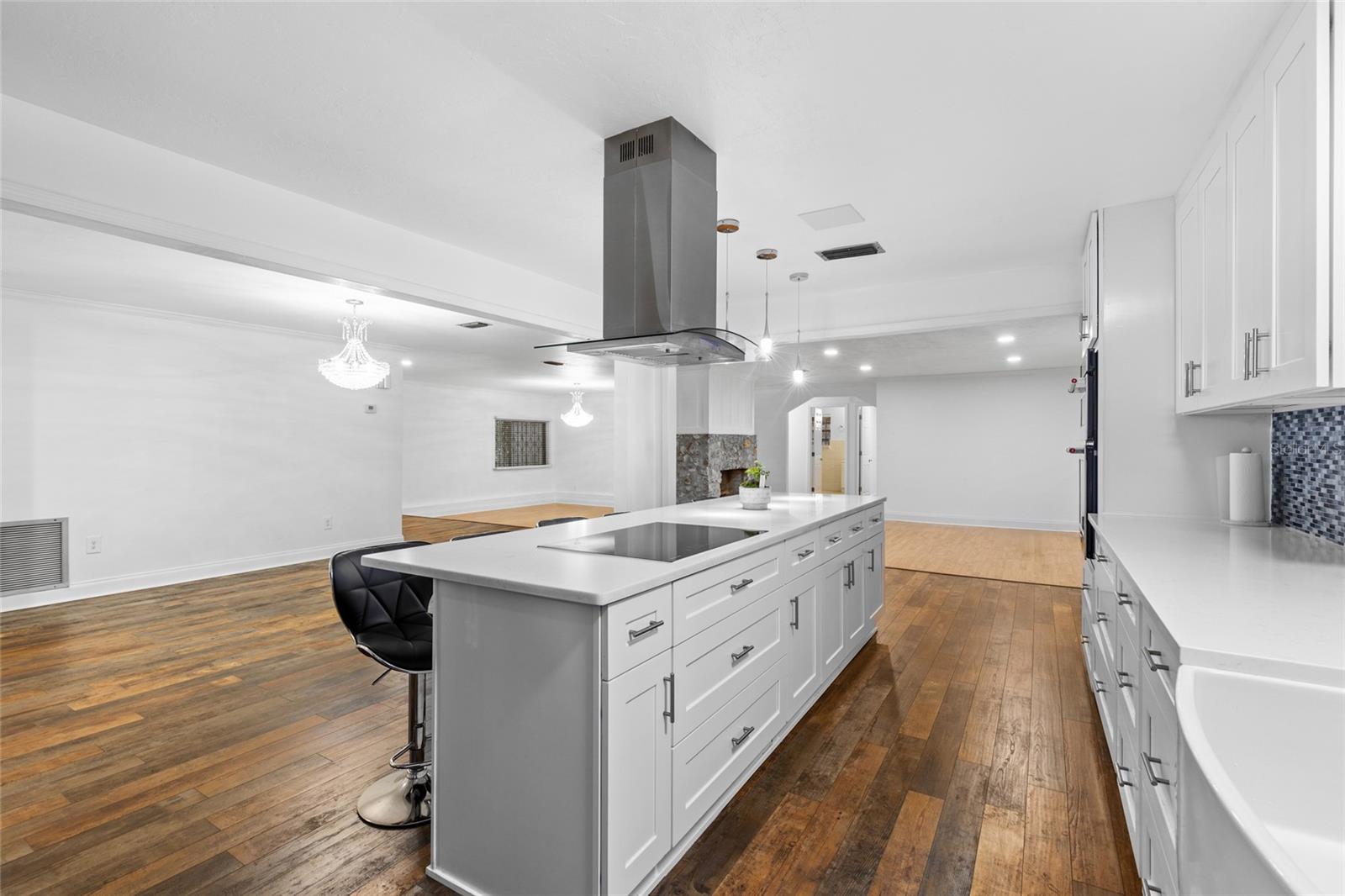 2305 NE 64TH TER, GAINESVILLE, FL, 32609