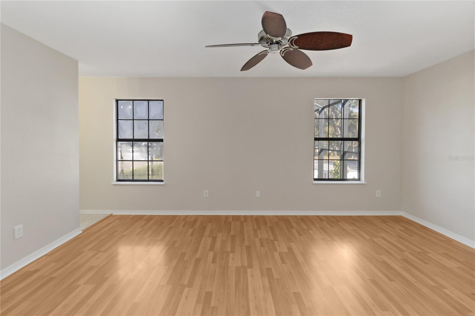 3886 LAKE MIRAGE BLVD, ORLANDO, FL, 32817
