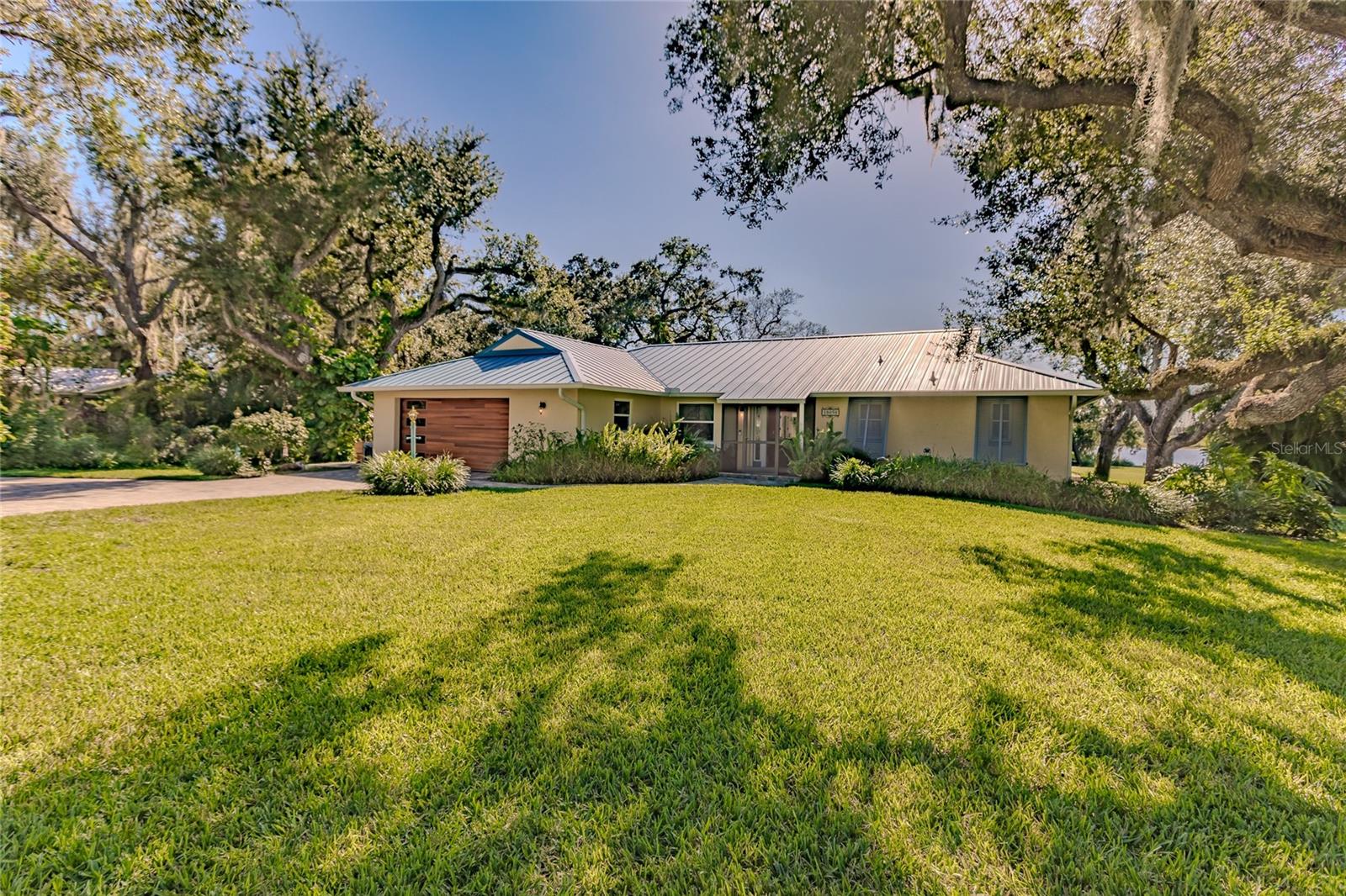 18050 OTTER WATER WAY, ALVA, FL, 33920