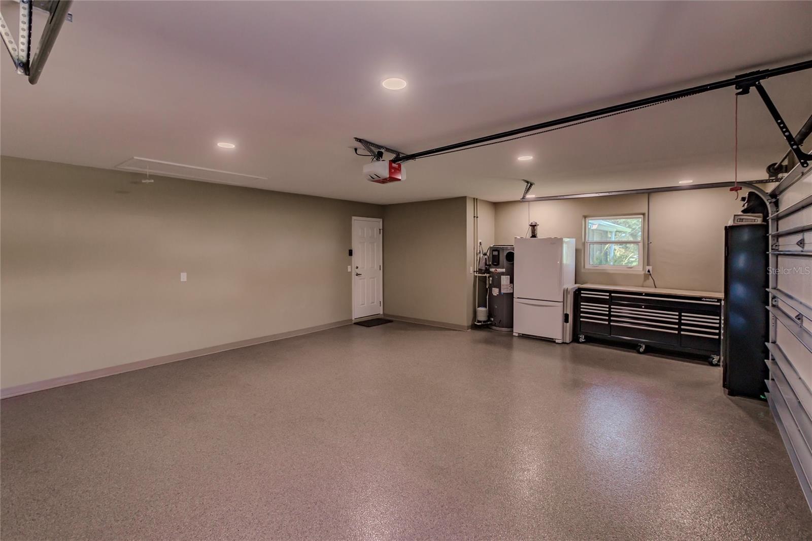 18050 OTTER WATER WAY, ALVA, FL, 33920