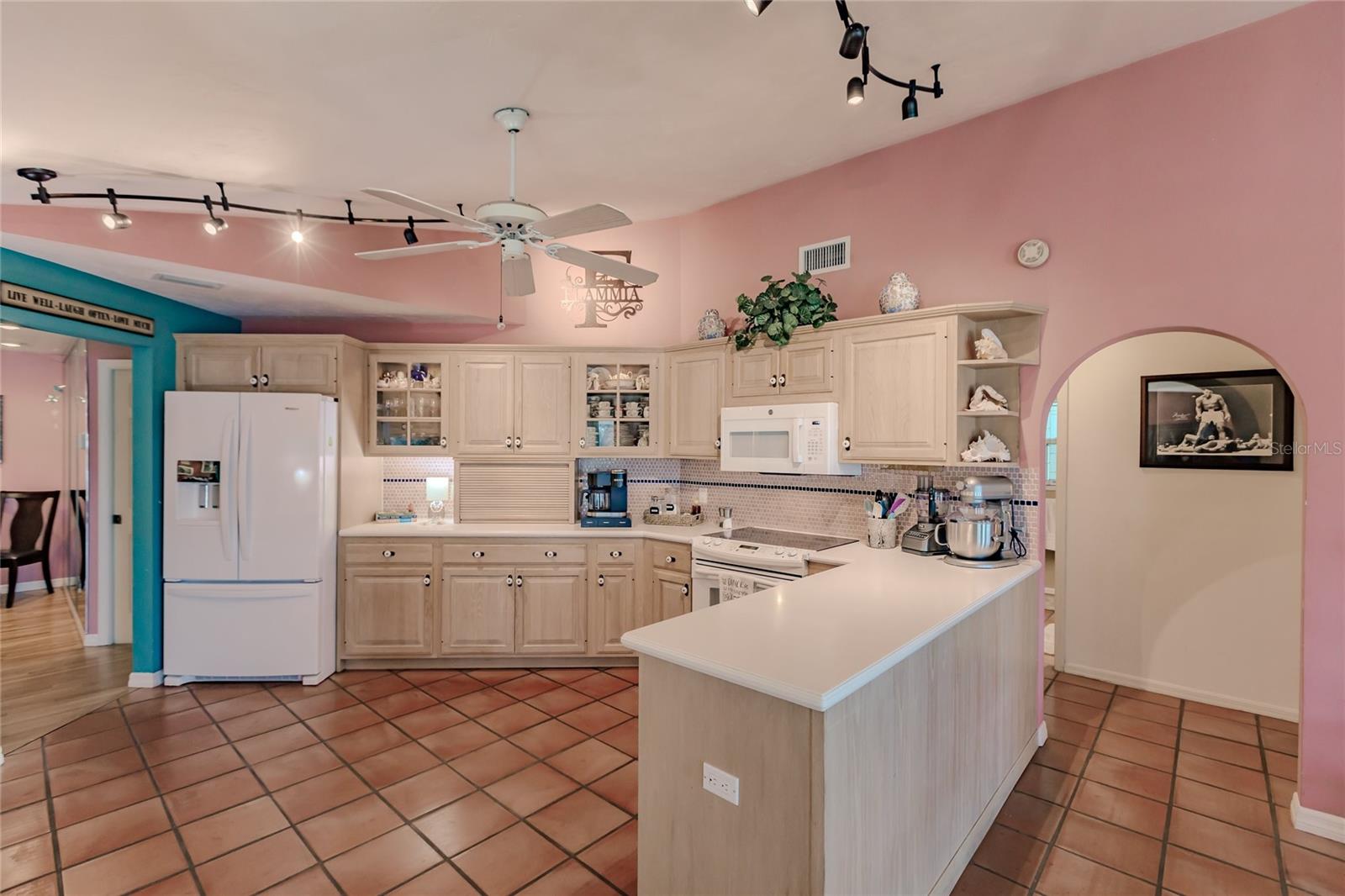 18050 OTTER WATER WAY, ALVA, FL, 33920