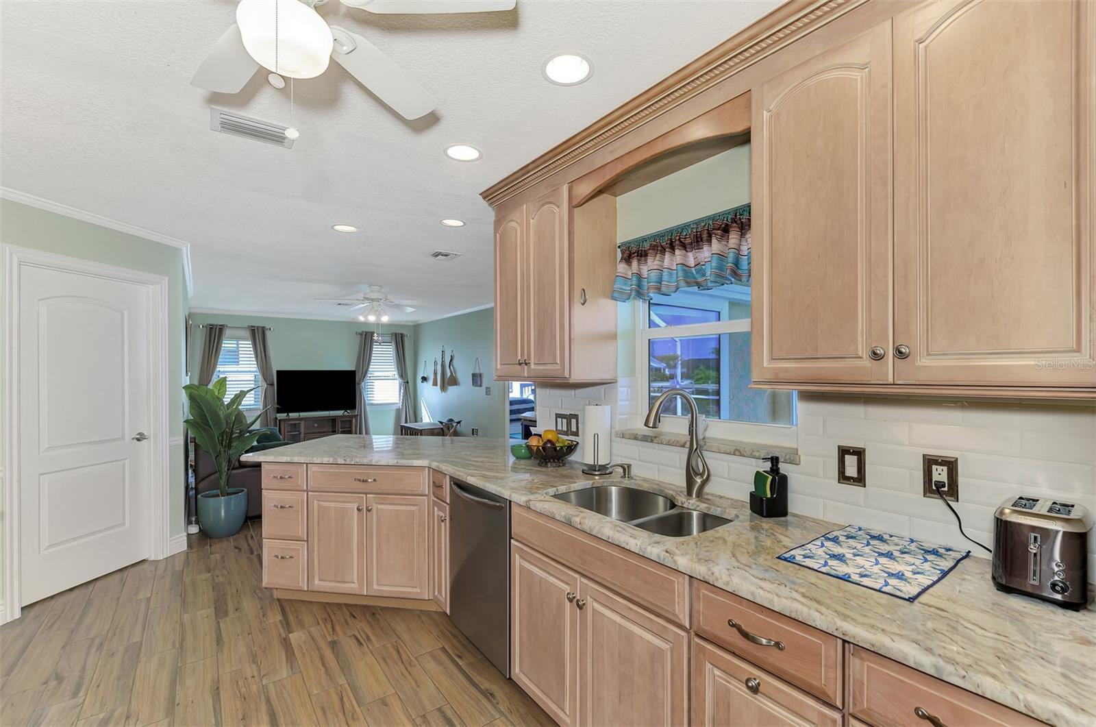 5231 CONNER TER, PORT CHARLOTTE, FL, 33981
