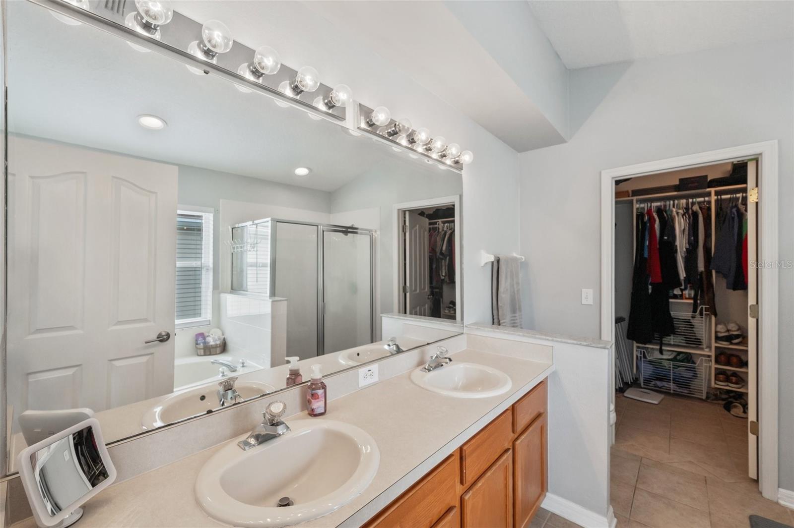 822 ADDISON DR NE, ST PETERSBURG, FL, 33716