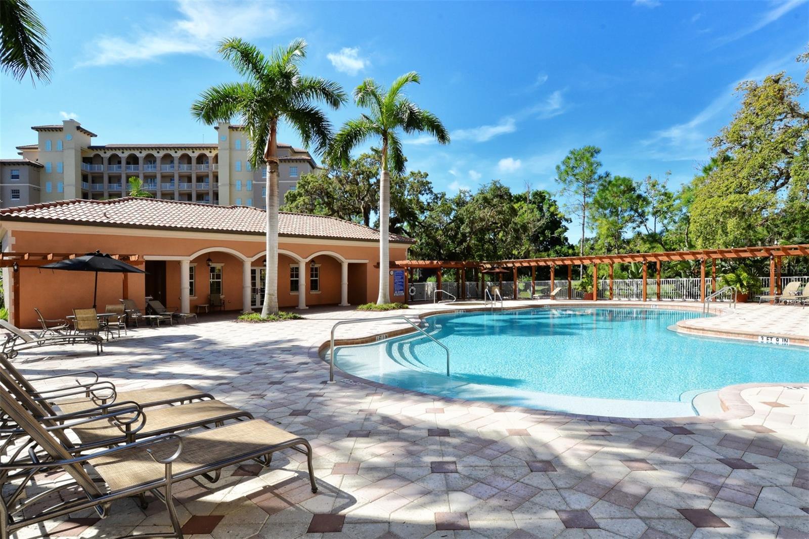 5560 CANNES CIR #3-106, SARASOTA, FL, 34231