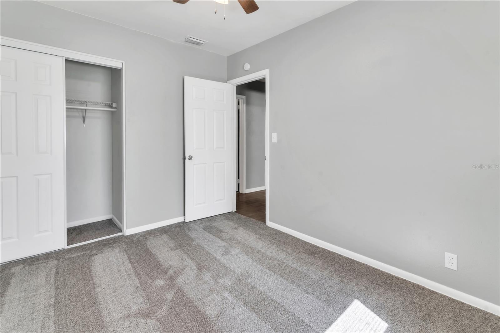 8902 TEMPLE PARK DR, TAMPA, FL, 33637