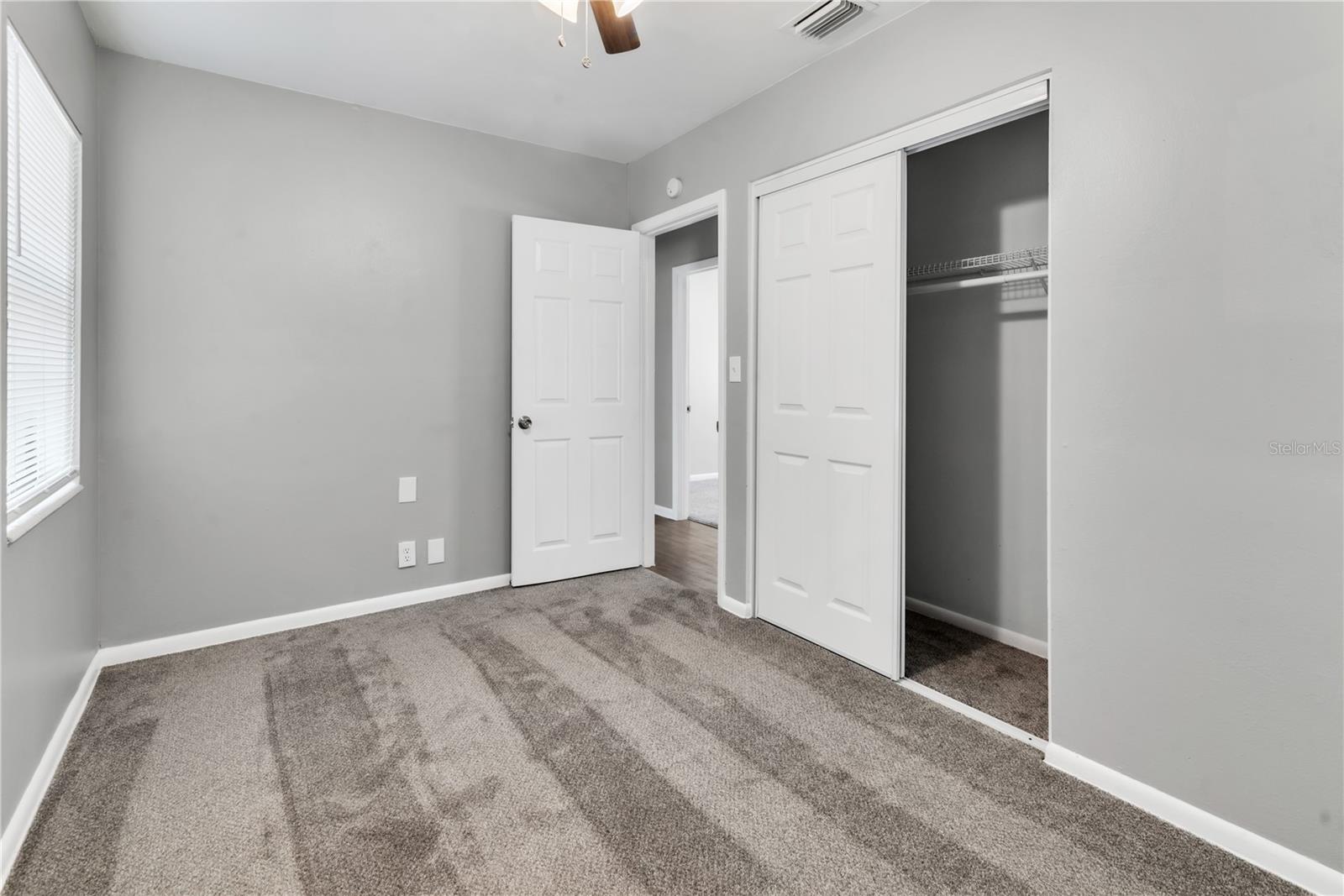 8902 TEMPLE PARK DR, TAMPA, FL, 33637