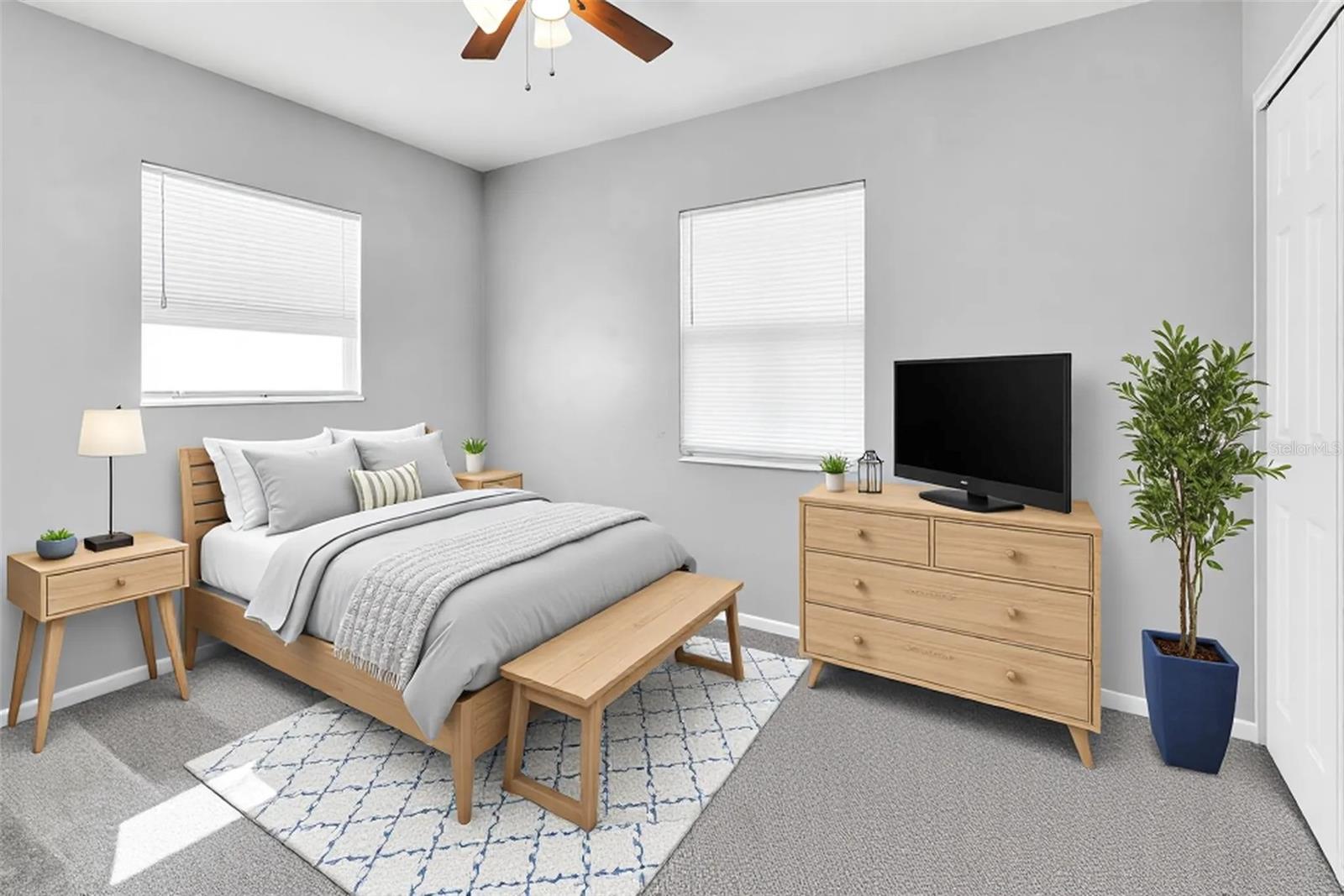 8902 TEMPLE PARK DR, TAMPA, FL, 33637