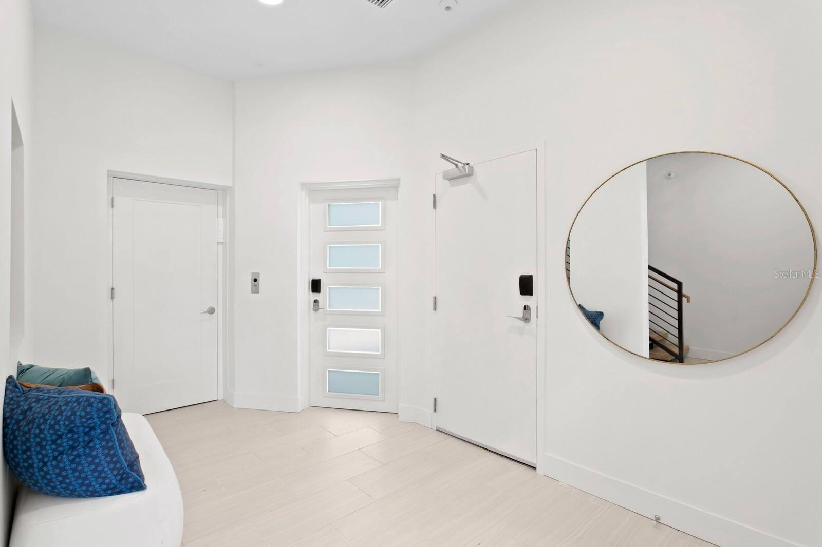 872 N OSCEOLA AVE, CLEARWATER, FL, 33755