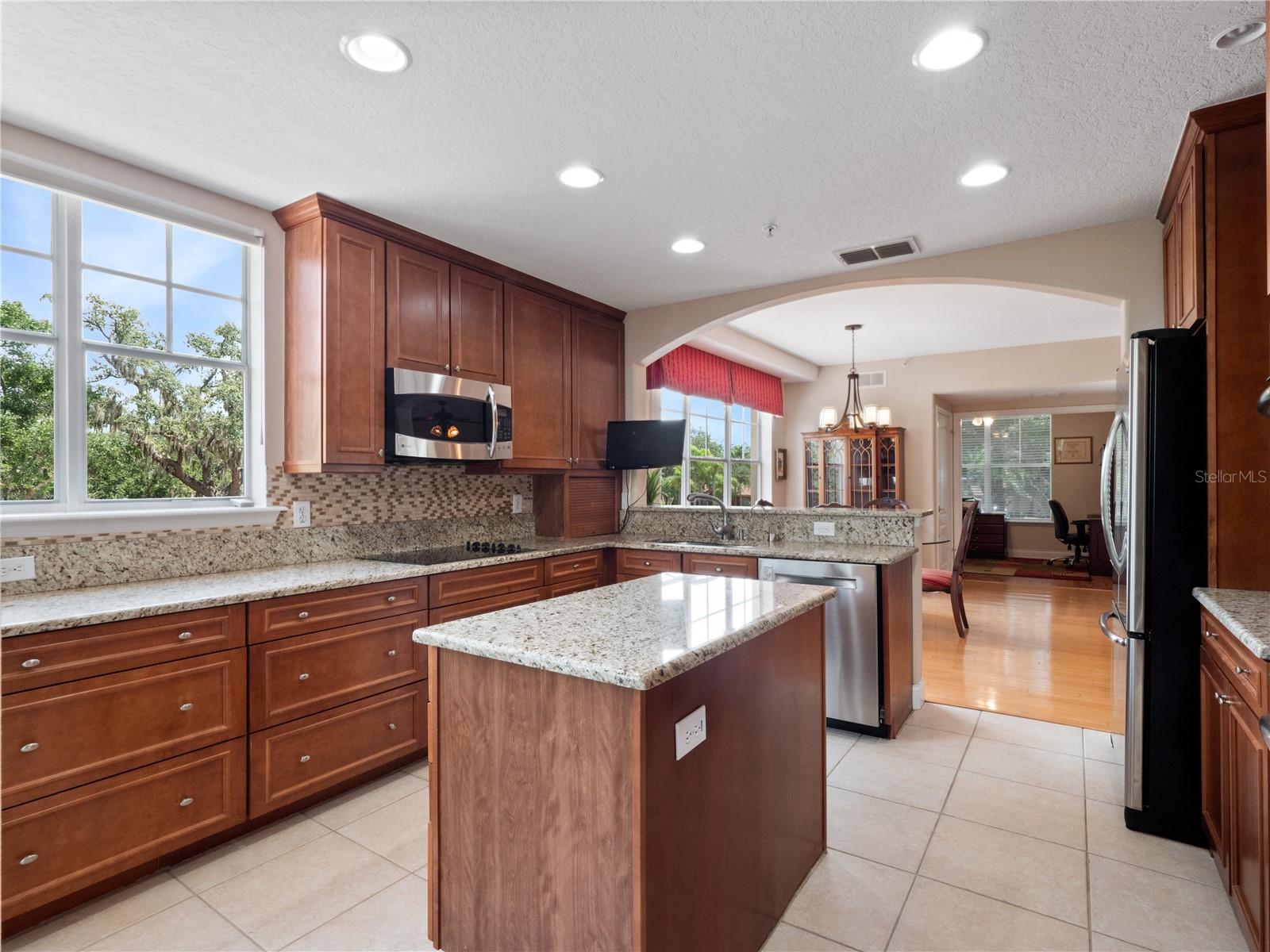 910 LOTUS VISTA DR #201, ALTAMONTE SPRINGS, FL, 32714