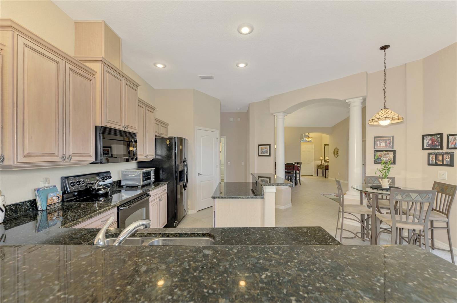 2224 MESIC HAMMOCK WAY, VENICE, FL, 34292