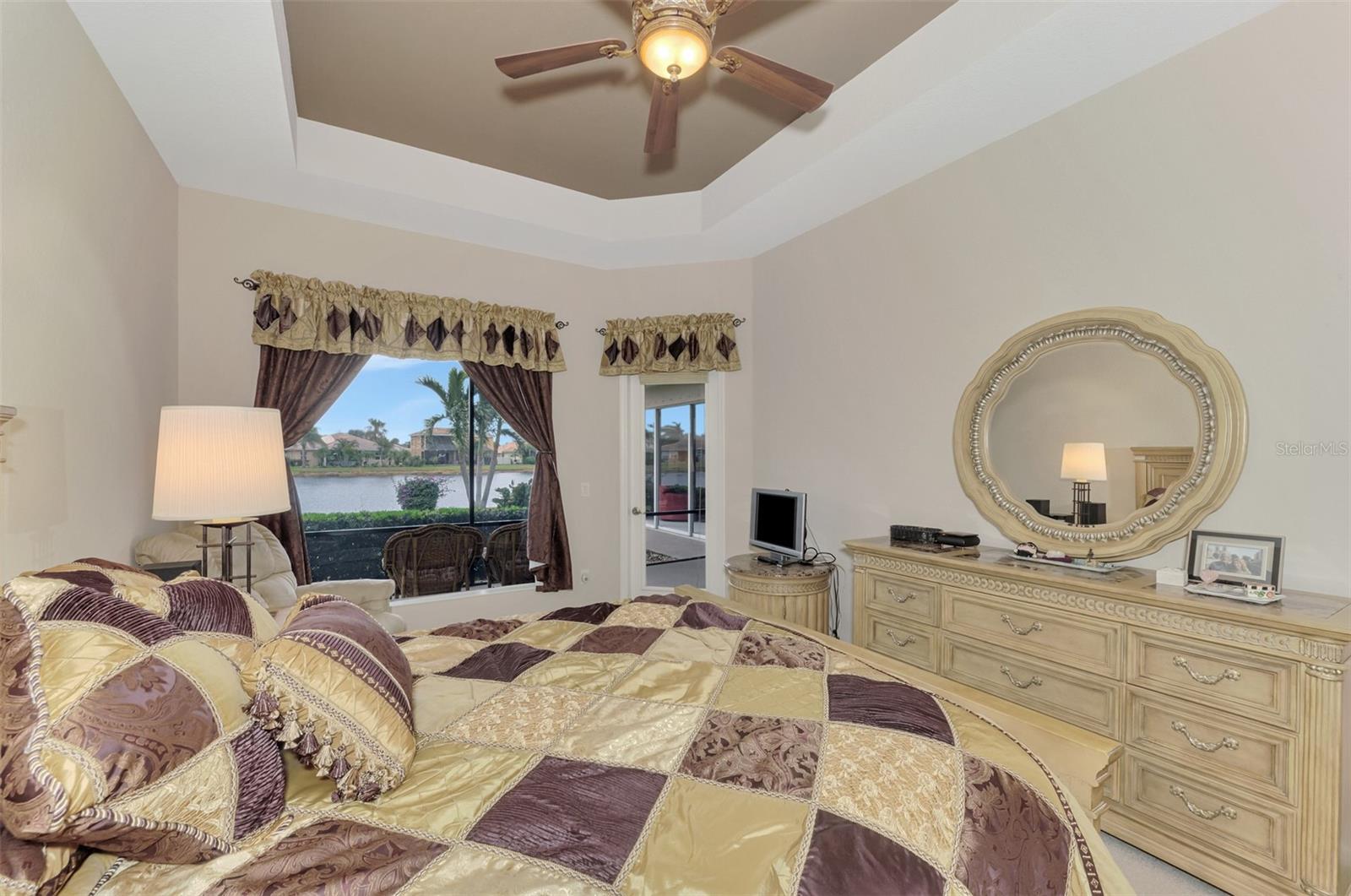 2224 MESIC HAMMOCK WAY, VENICE, FL, 34292