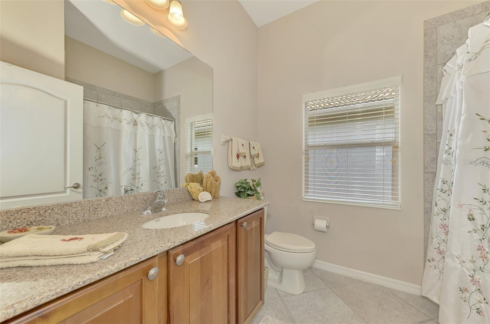 2224 MESIC HAMMOCK WAY, VENICE, FL, 34292