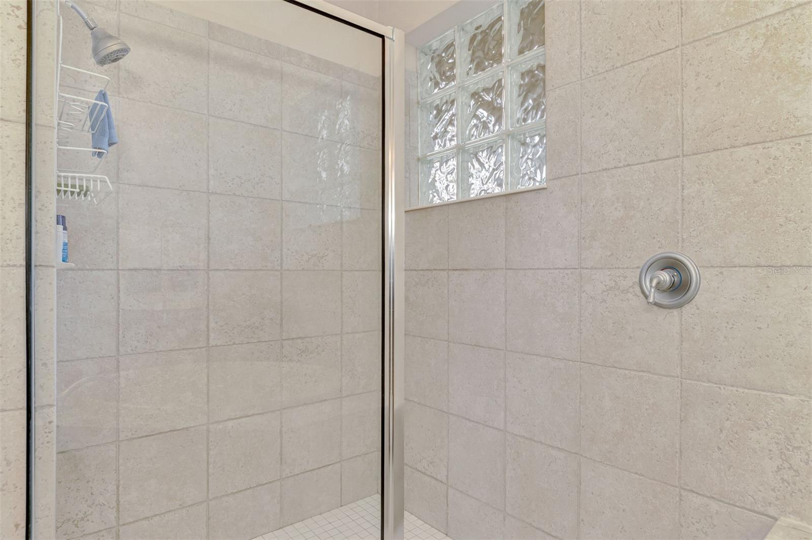 2224 MESIC HAMMOCK WAY, VENICE, FL, 34292