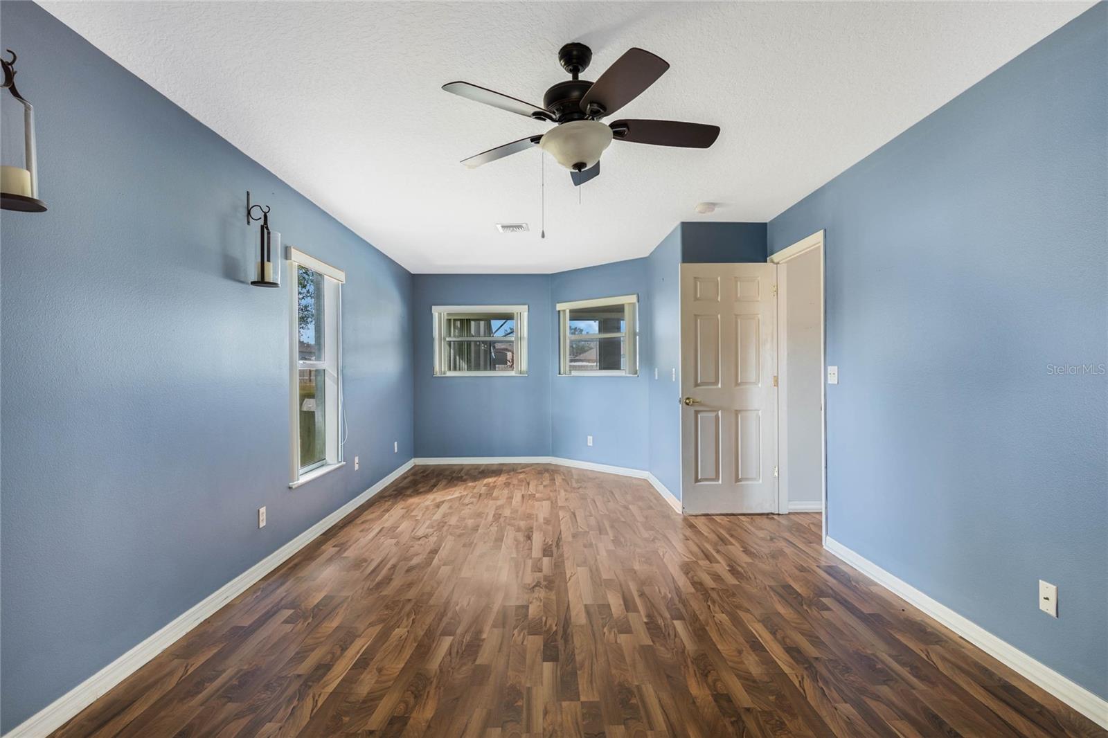 36737 ANTONE DR, GRAND ISLAND, FL, 32735