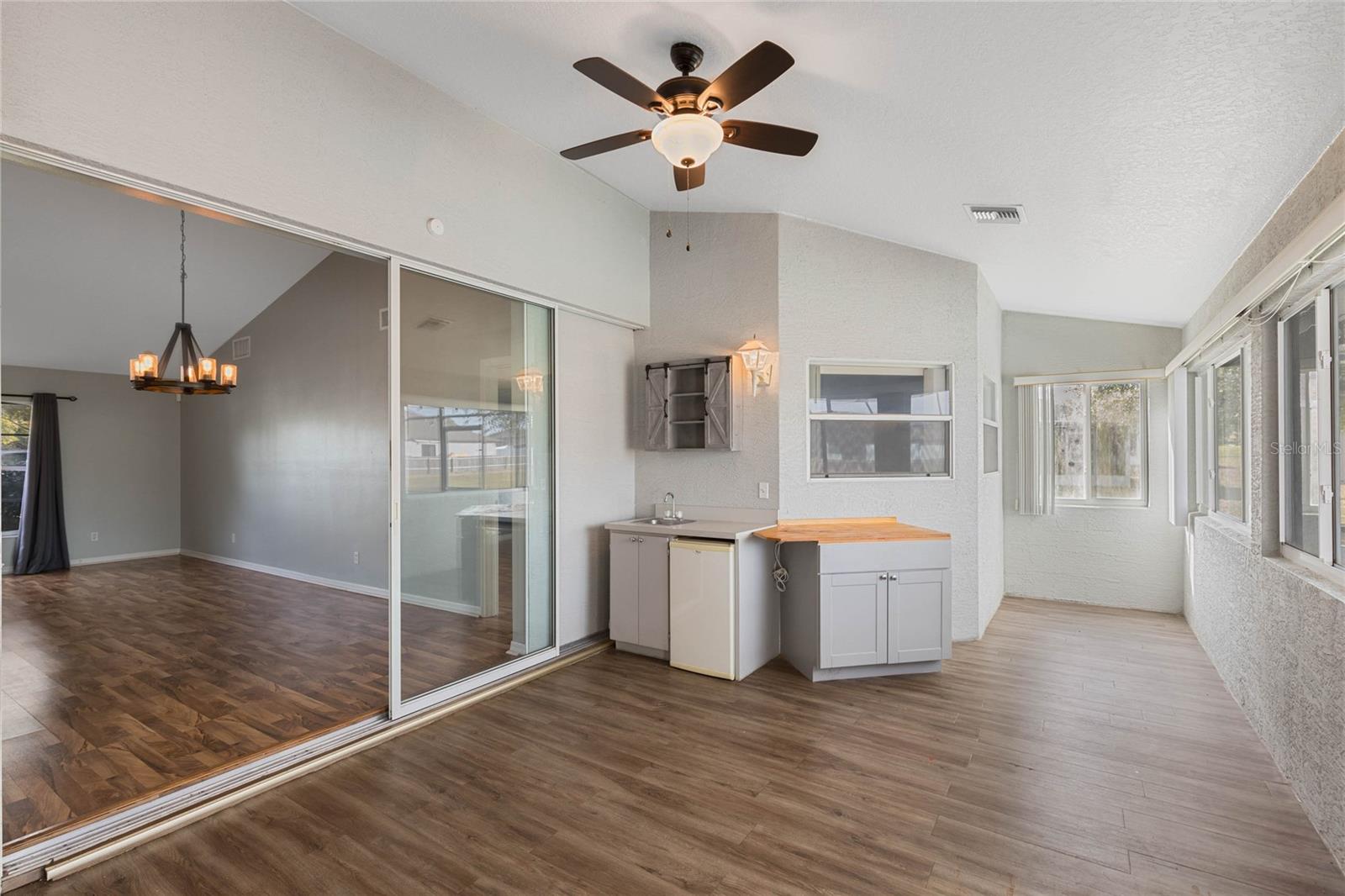 36737 ANTONE DR, GRAND ISLAND, FL, 32735