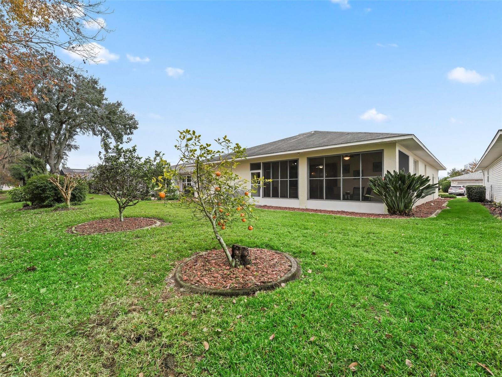 353 RANCHWOOD DR, LEESBURG, FL, 34748