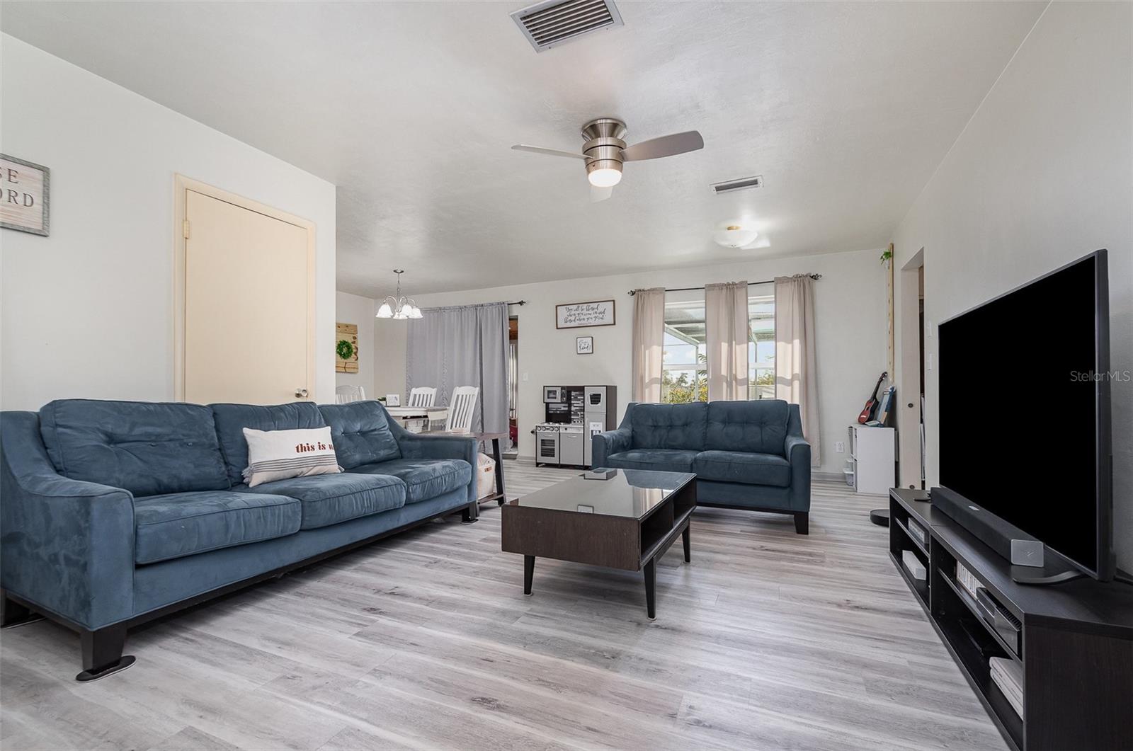 1074 GERONA AVE, DELTONA, FL, 32725