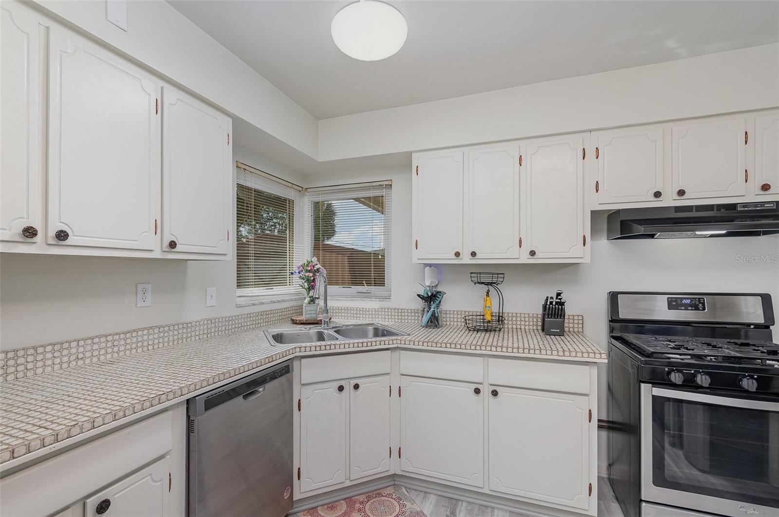 1074 GERONA AVE, DELTONA, FL, 32725