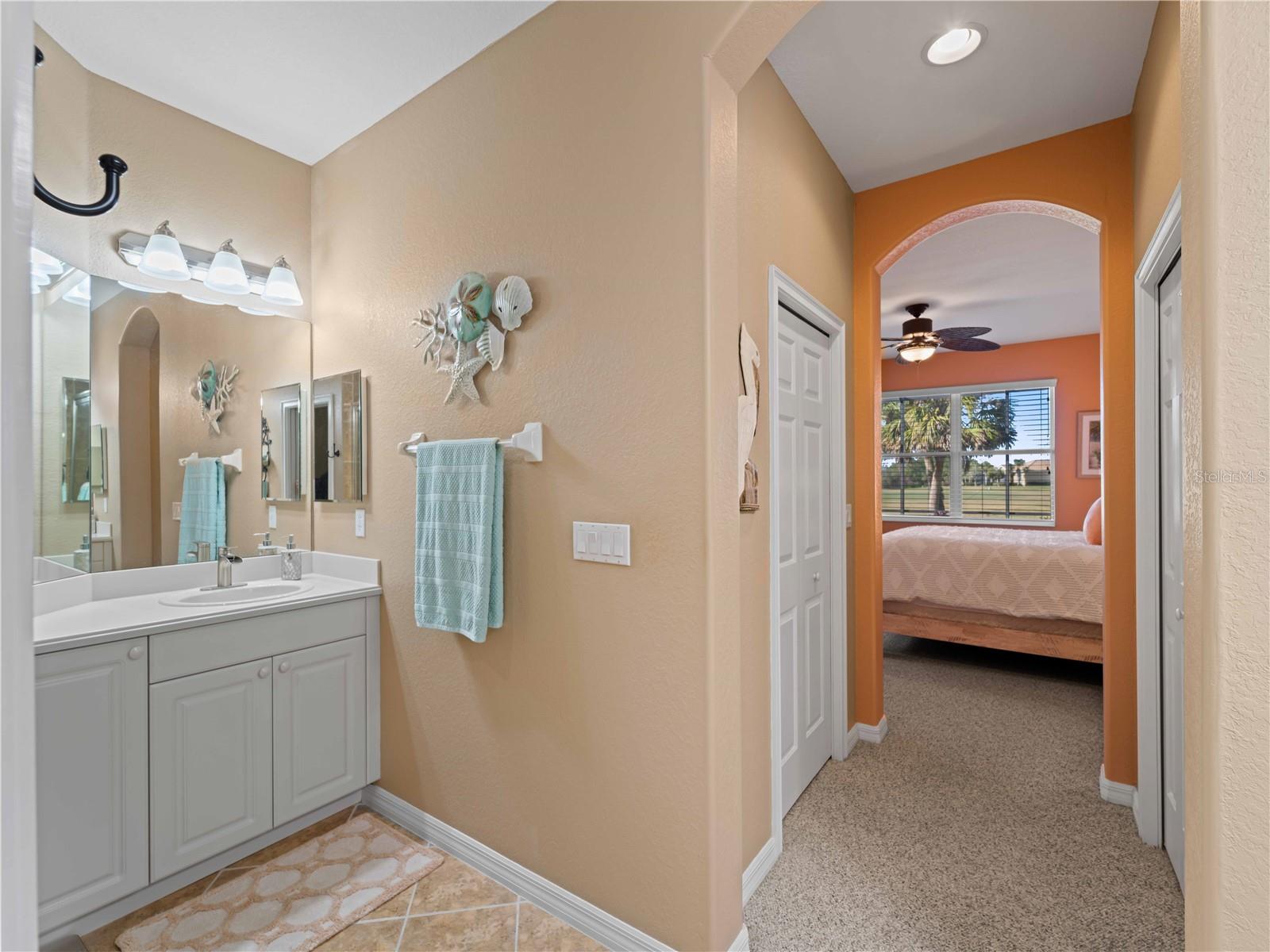 482 MONTELLUNA DR, NORTH VENICE, FL, 34275