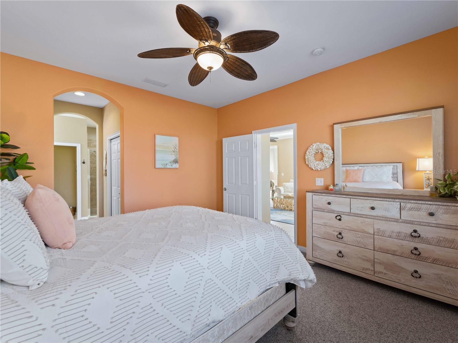 482 MONTELLUNA DR, NORTH VENICE, FL, 34275