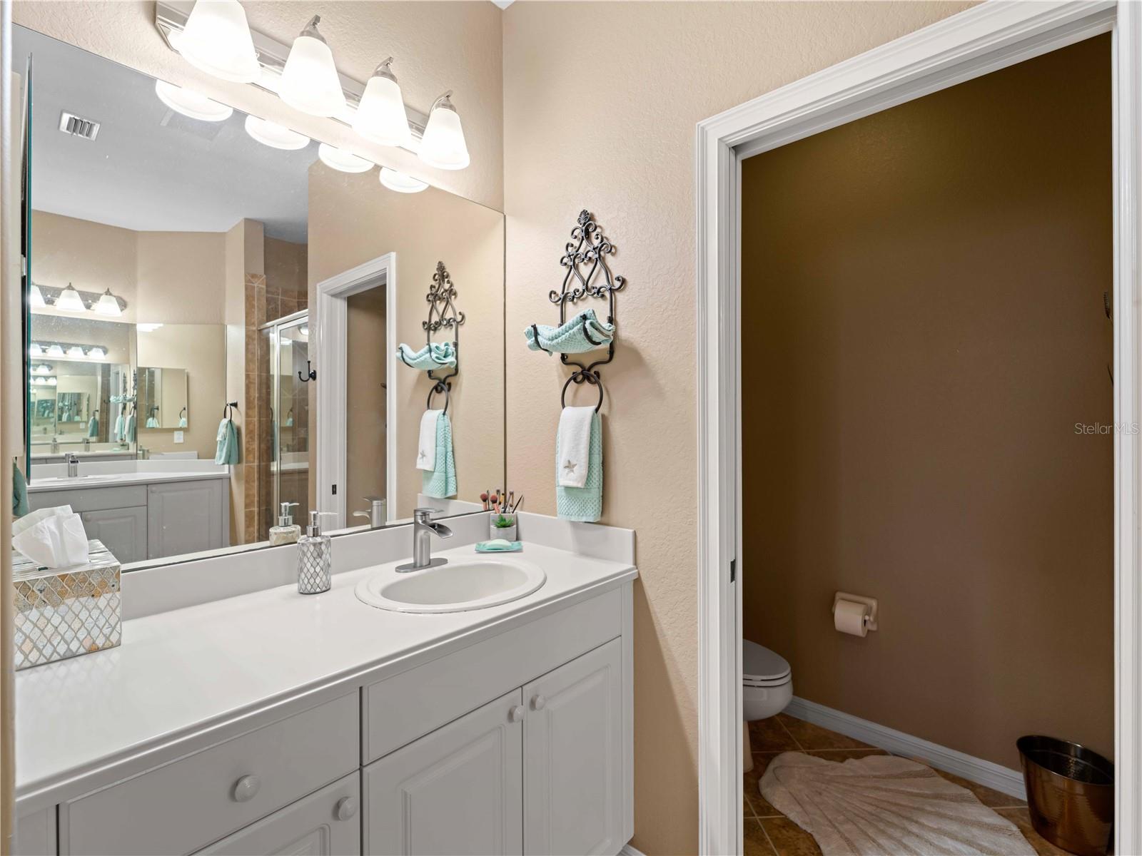 482 MONTELLUNA DR, NORTH VENICE, FL, 34275