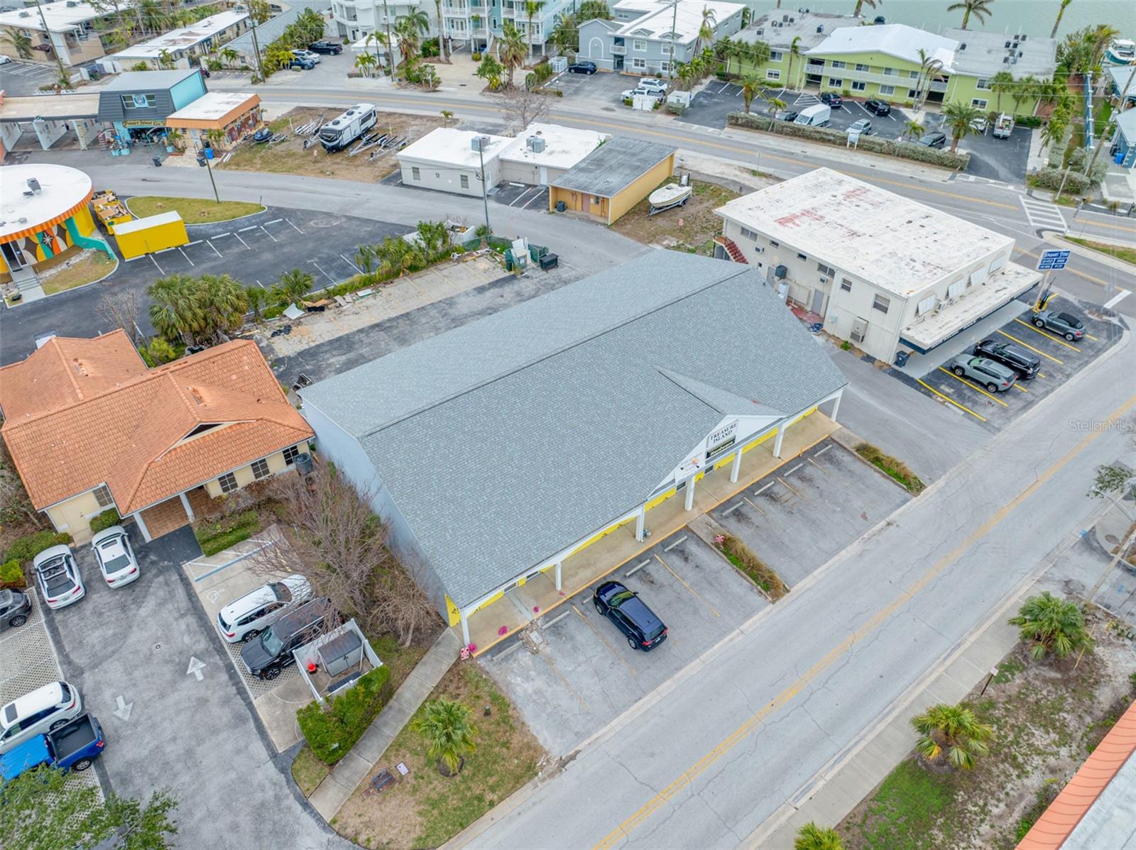 10625 1ST ST E, TREASURE ISLAND, FL, 33706