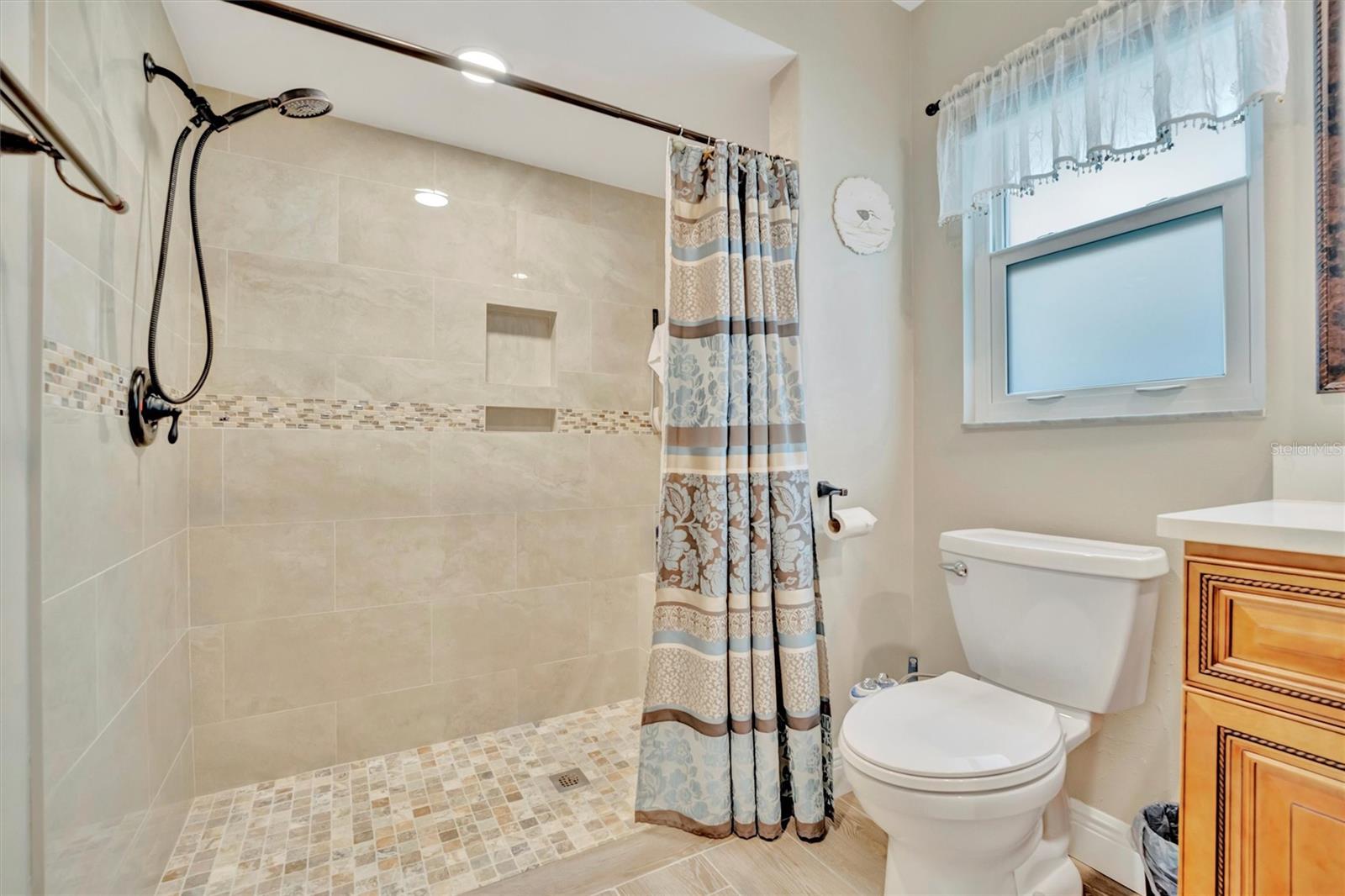 7167 WOOD CREEK DR #3, SARASOTA, FL, 34231