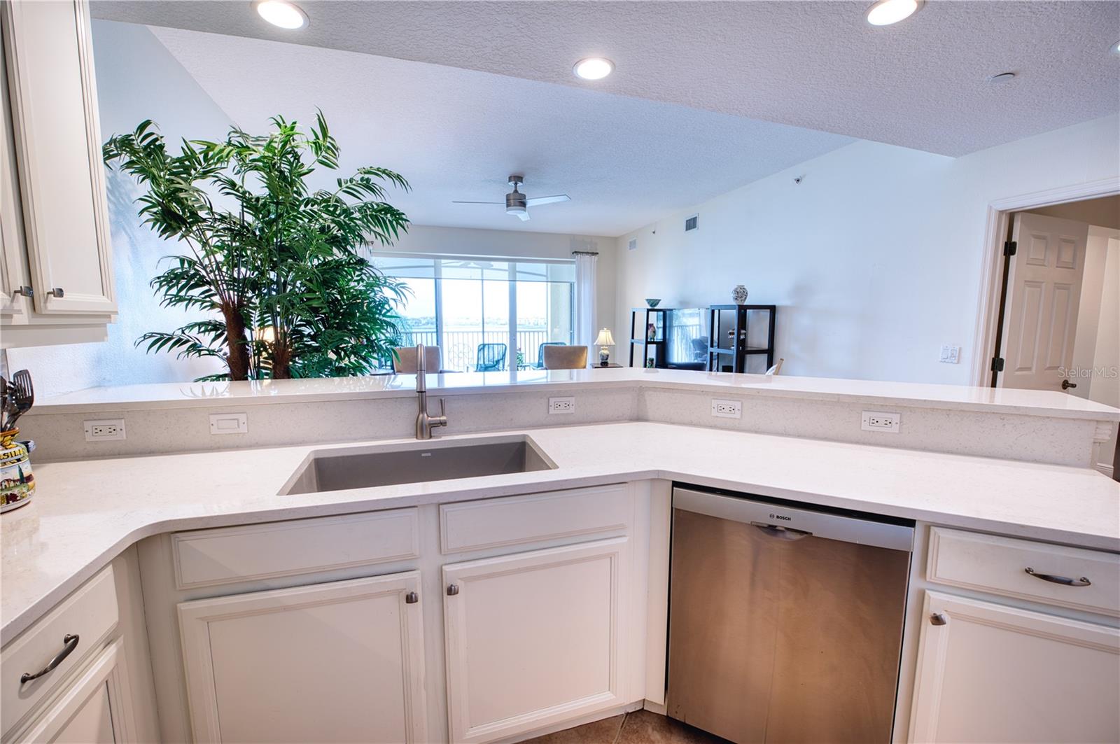 6450 WATERCREST WAY #303, LAKEWOOD RANCH, FL, 34202