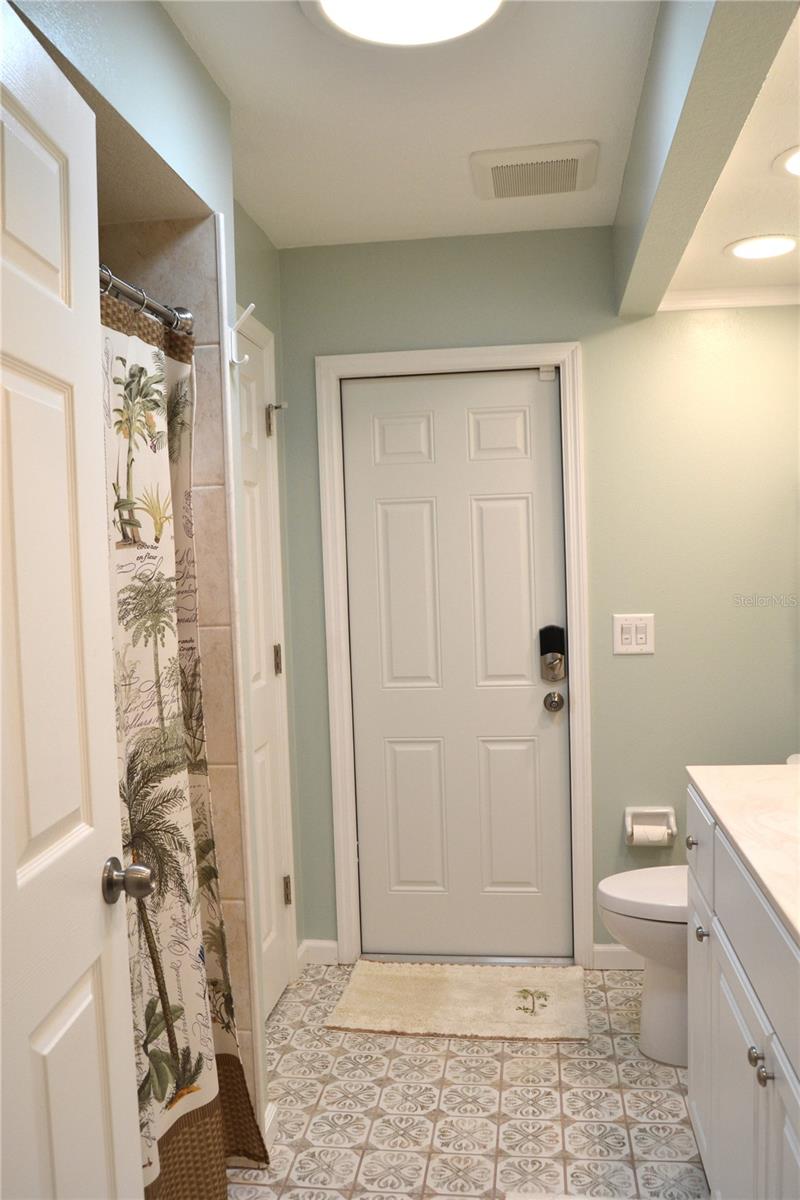 21217 KNOLLWOOD AVE, PORT CHARLOTTE, FL, 33952